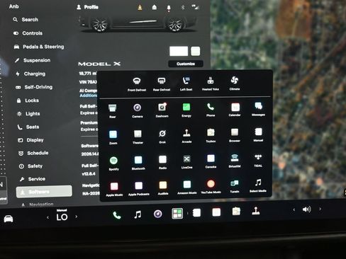 Used 2022 Tesla Model X AWD/4WD image 33
