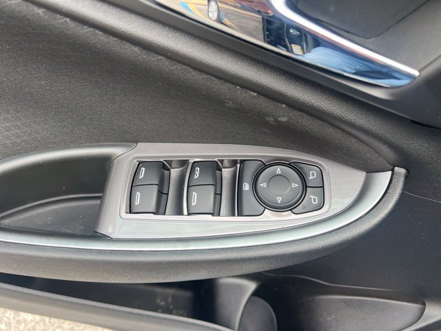 Used 2024 Chevrolet Malibu LT FWD image 13