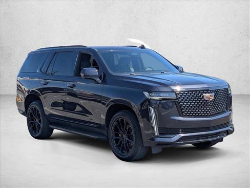 Used 2022 Cadillac Escalade Premium Luxury w/ Performance Package AWD/4WD image 3