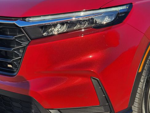 Certified 2025 Honda CR-V LX image 9