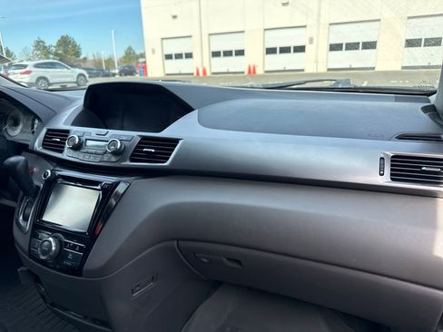 Used 2014 Honda Odyssey EX-L image 19