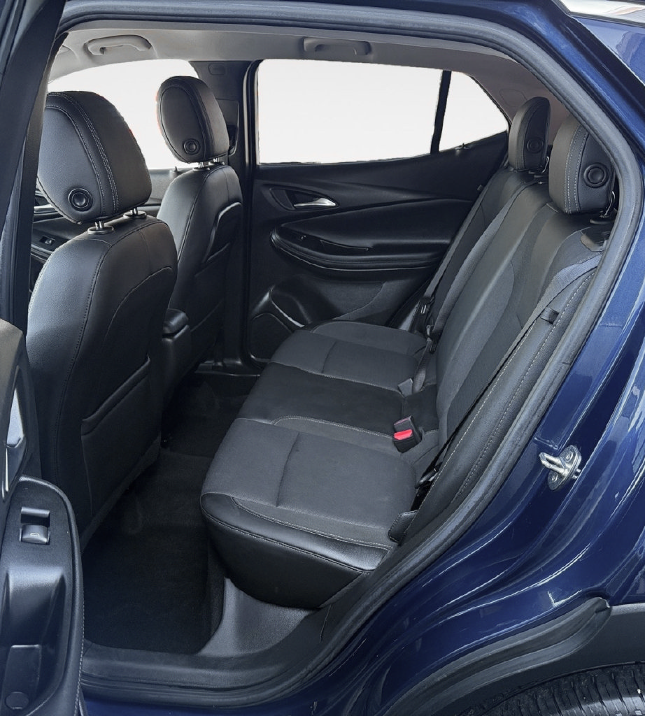 Used 2023 Buick Encore GX Preferred w/ Cold Weather Comfort Package AWD/4WD image 13