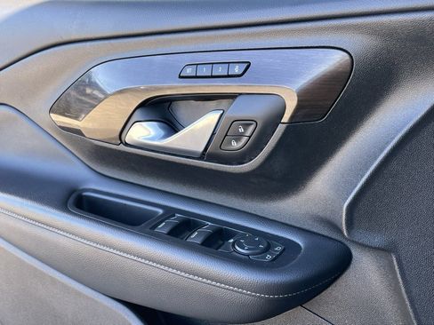 Used 2020 GMC Terrain Denali w/ Denali Premium Package image 18