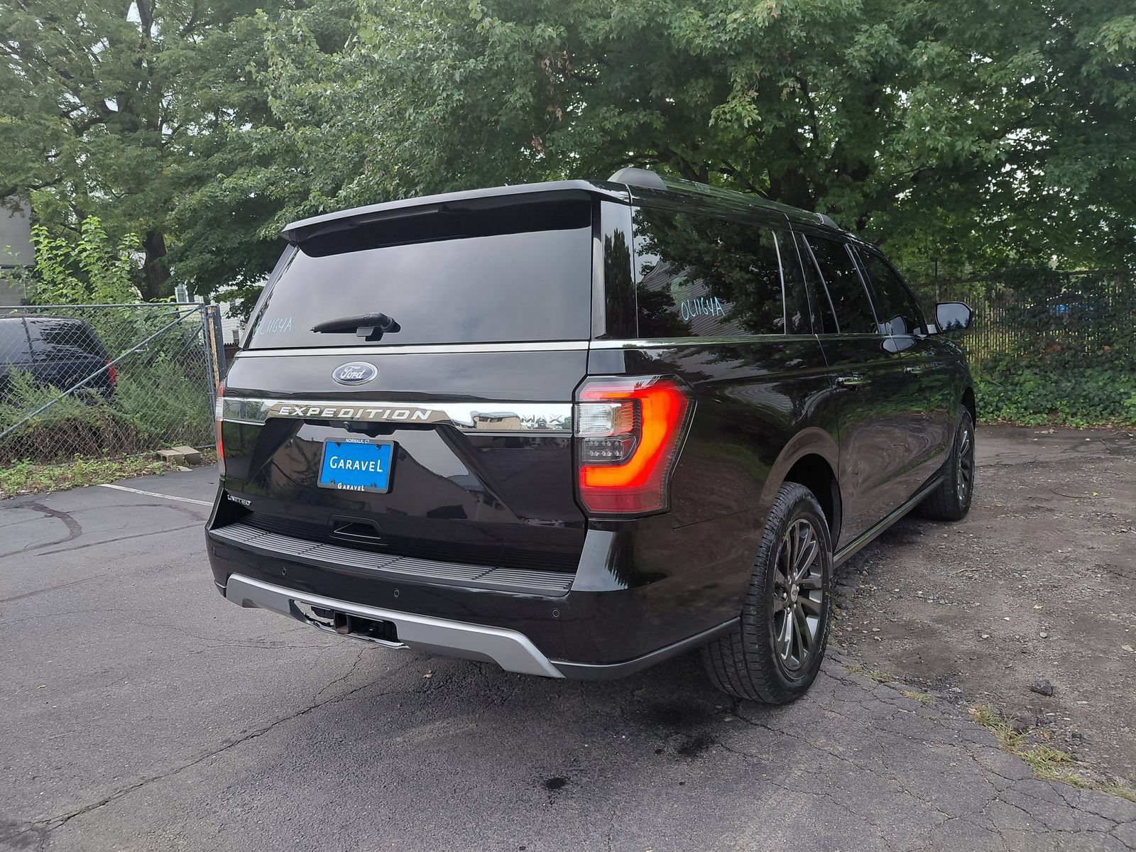 Used 2019 Ford Expedition Max Limited w/ Equipment Group 301A AWD/4WD image 38