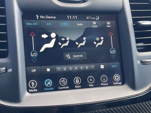 Used 2023 Chrysler 300 C RWD image 16