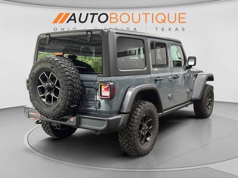 Used 2025 Jeep Wrangler Unlimited Sport AWD/4WD image 5