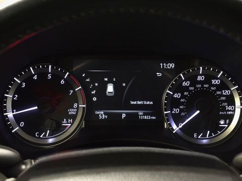 Used 2023 Toyota Highlander LE image 20