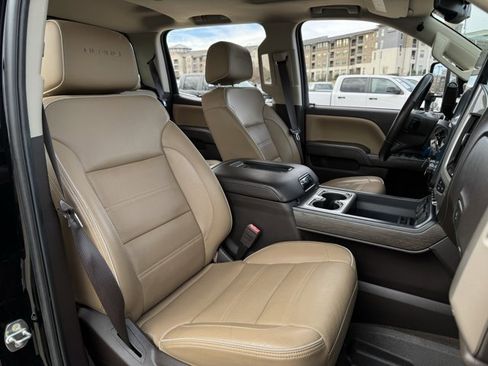 Used 2017 GMC Sierra 2500 Denali w/ Duramax Plus Package image 27