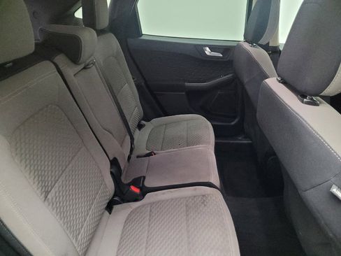 Used 2020 Ford Escape SE image 19