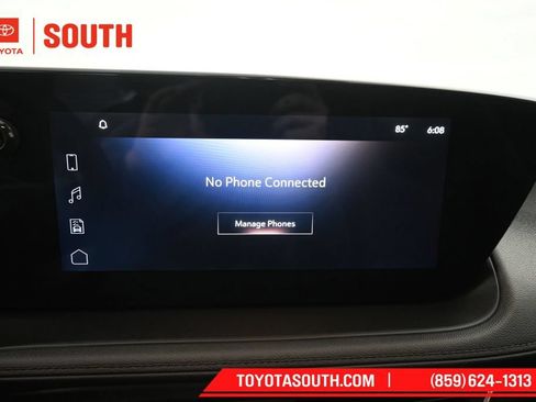 Used 2025 Buick Encore GX Avenir w/ Avenir Convenience Package AWD/4WD image 17