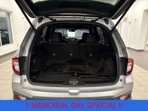 Used 2023 Honda Passport TrailSport image 11