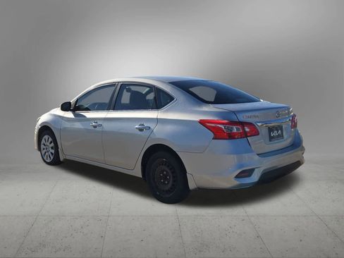 Used 2019 Nissan Sentra S image 4