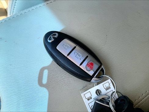 Used 2016 INFINITI QX50 AWD w/ Technology Package image 12