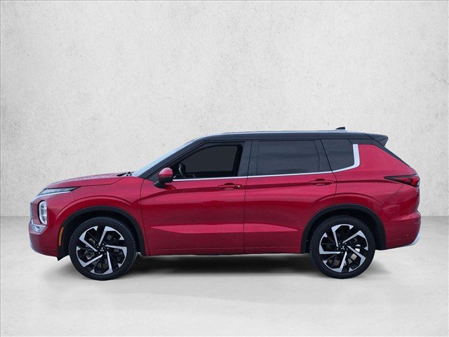 Used 2024 Mitsubishi Outlander SEL Black Edition FWD image 8