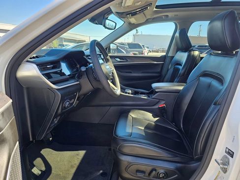 Used 2023 Jeep Grand Cherokee 4WD 4xe image 20