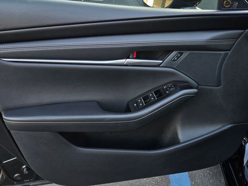 Certified 2025 MAZDA MAZDA3 s image 10