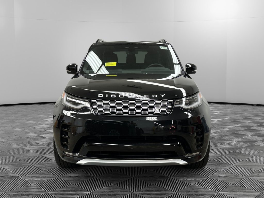 New 2026 Land Rover Discovery Limited Edition AWD/4WD image 8