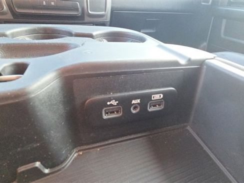 Used 2018 RAM 1500 Tradesman image 31