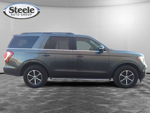 Used 2021 Ford Expedition XLT image 6