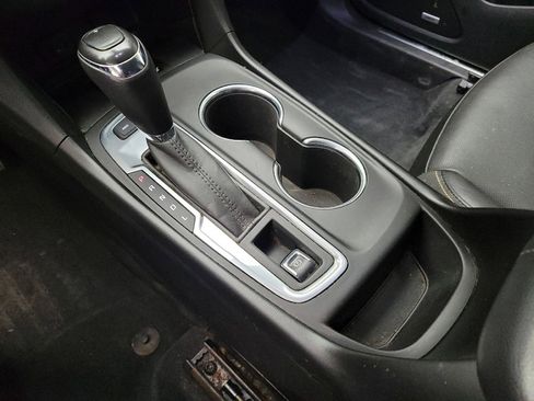 Used 2018 Chevrolet Equinox Premier AWD/4WD image 26