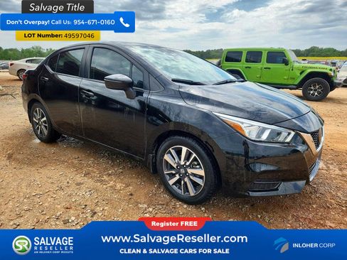 Used 2021 Nissan Versa SV FWD image 5