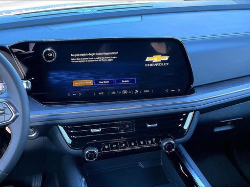 New 2026 Chevrolet Suburban LS w/ LPO, Dark Essentials Package image 7