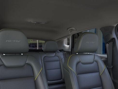 New 2025 Chevrolet Trax ACTIV w/ Driver Confidence Package FWD image 24