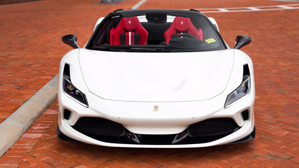 Used 2022 Ferrari F8 Tributo RWD image 12