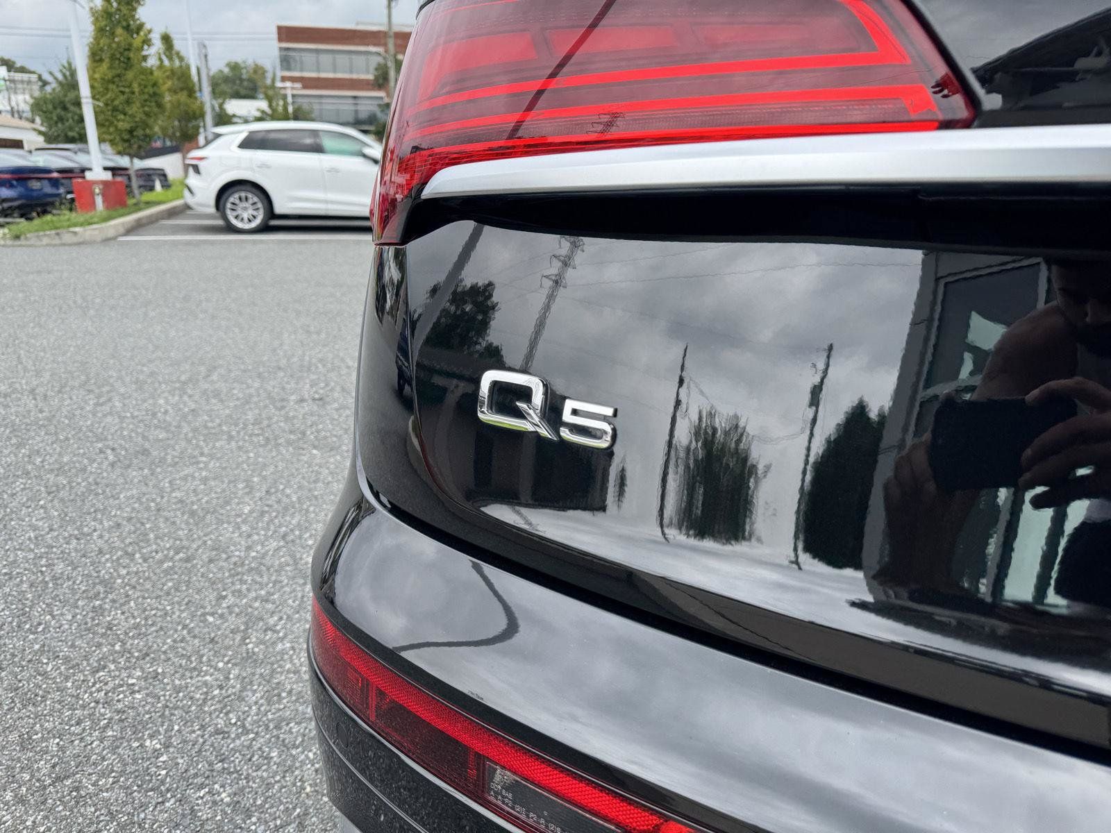 Certified 2024 Audi Q5 2.0T Prestige w/ Prestige Package AWD/4WD image 10