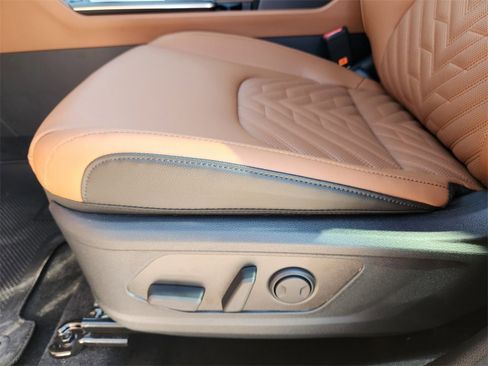 New 2026 Kia Sportage X-Line w/ X-Line Technology Package image 19