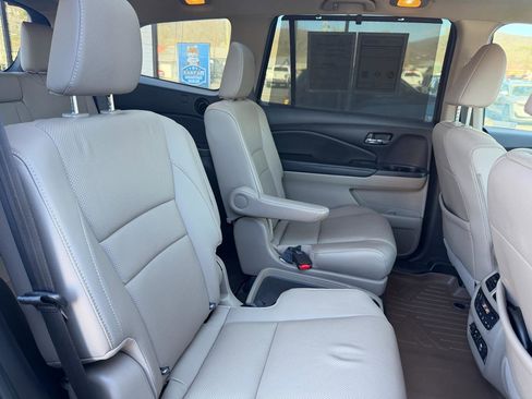 Used 2018 Honda Pilot Elite image 21