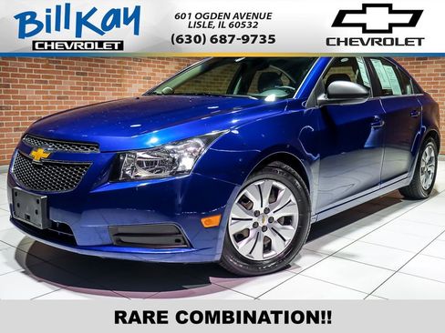 Used 2012 Chevrolet Cruze LS image 1