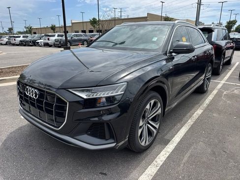 Used 2022 Audi Q8 Premium Plus AWD/4WD image 1