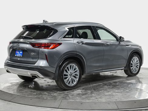 Used 2025 INFINITI QX50 Luxe AWD/4WD image 7