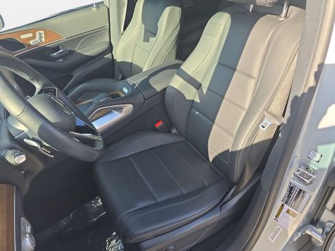 Used 2025 Mercedes-Benz GLE 350 4MATIC image 15