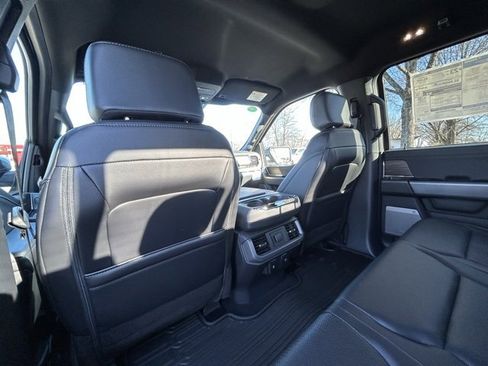 New 2025 Ford F150 Lariat w/ Equipment Group 501A Mid image 26