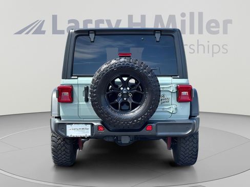 Used 2024 Jeep Wrangler Unlimited Sport AWD/4WD image 5