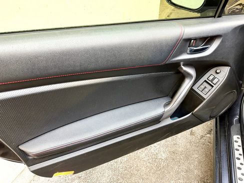 Used 2015 Subaru BRZ Limited image 8