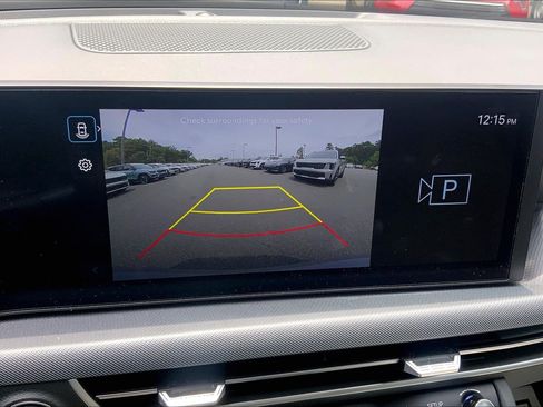 Used 2025 Hyundai Sonata SE FWD image 23