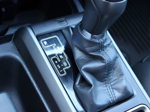 Certified 2021 Toyota Tacoma TRD Sport w/ TRD Premium Sport Package image 17