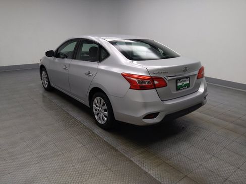 Used 2016 Nissan Sentra S FWD image 3