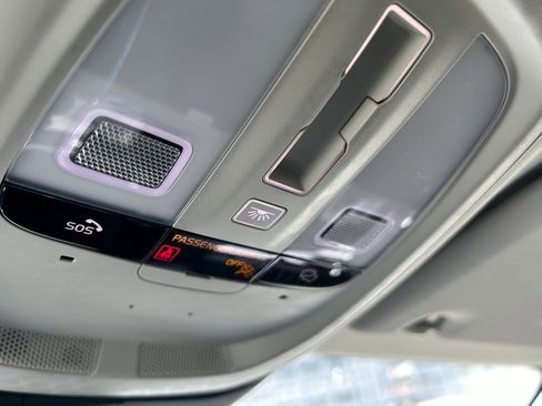 Certified 2024 Volvo S60 B5 Core image 26