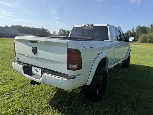 Used 2018 RAM 2500 Laramie w/ Sport Appearance Group AWD/4WD image 4