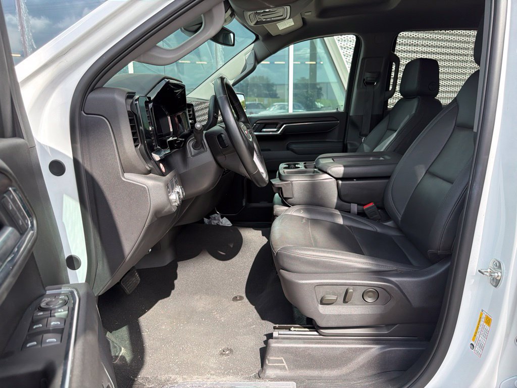 Used 2025 GMC Sierra 1500 SLT RWD image 7