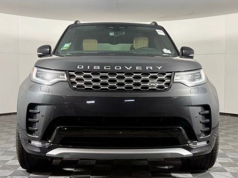 New 2026 Land Rover Discovery Limited Edition AWD/4WD image 11