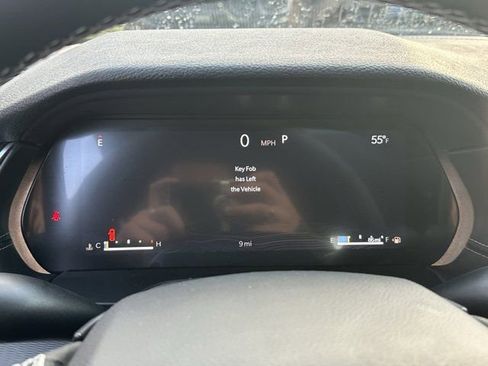 New 2025 Jeep Grand Cherokee Altitude image 24