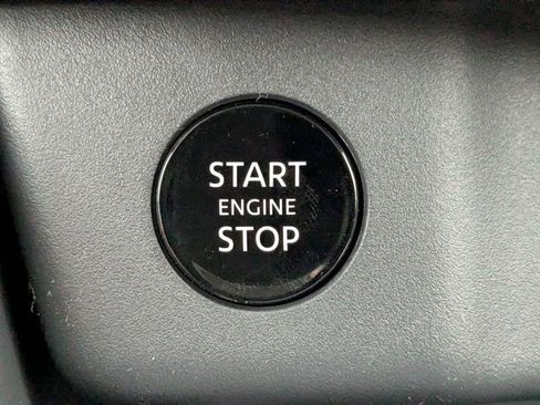 New 2026 Nissan Rogue SV image 34