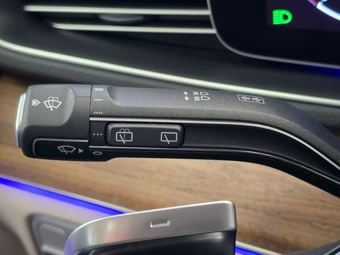 Used 2024 Mercedes-Benz GLE 450 4MATIC image 42