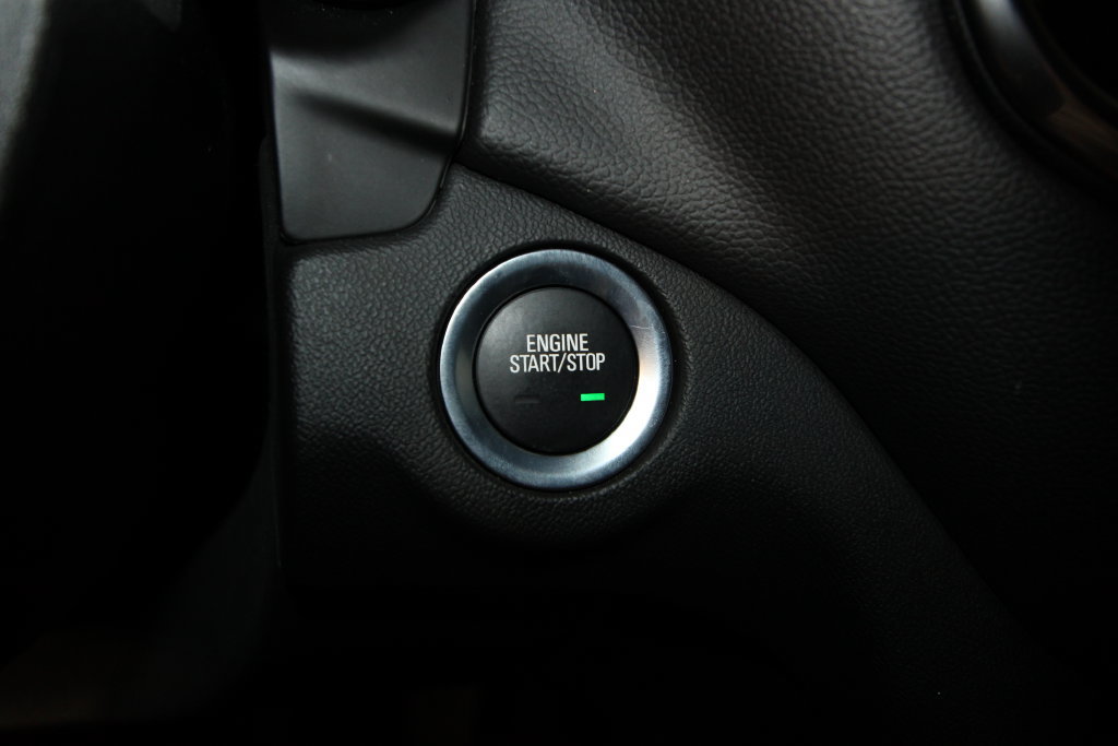 Used 2024 Chevrolet Equinox LT FWD image 12