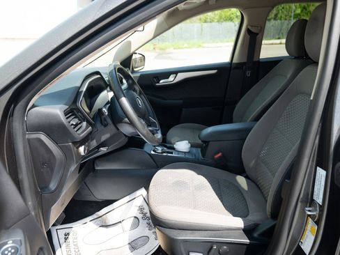Used 2020 Ford Escape SE AWD/4WD image 22